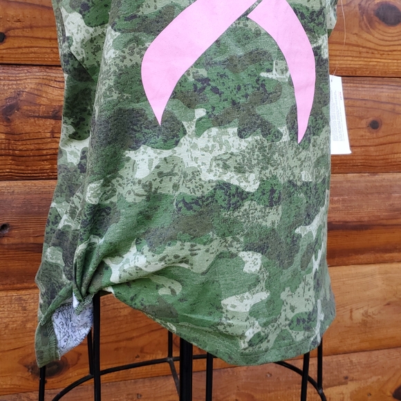 Live Breathe Fight Top - Picture 5 of 5